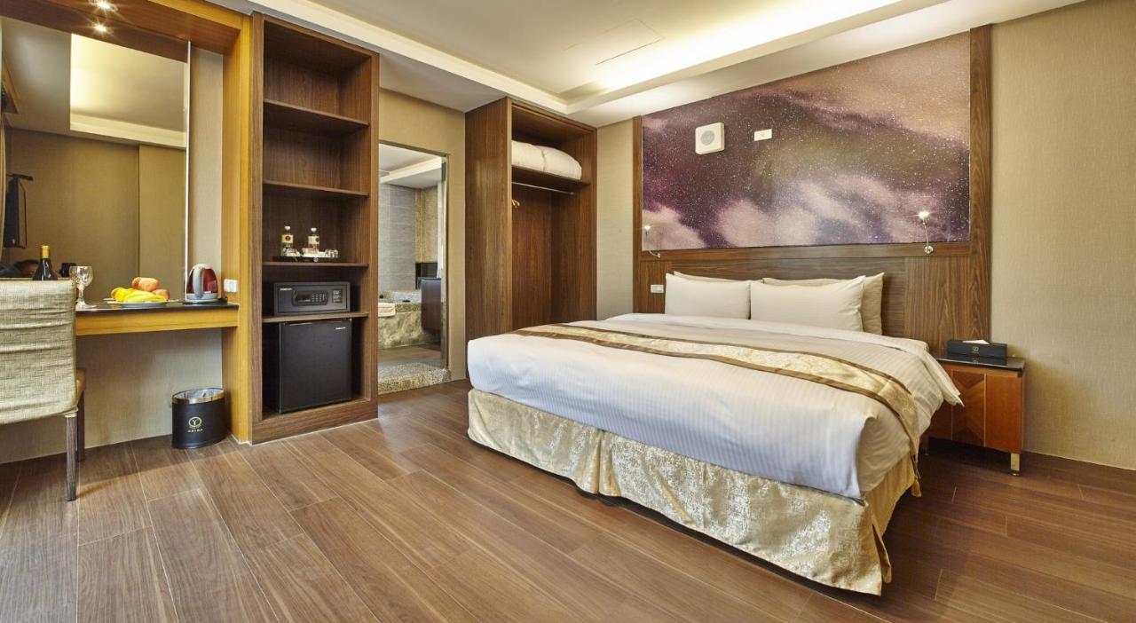 Yuhao Hotel - Hsinchu Branch Екстериор снимка