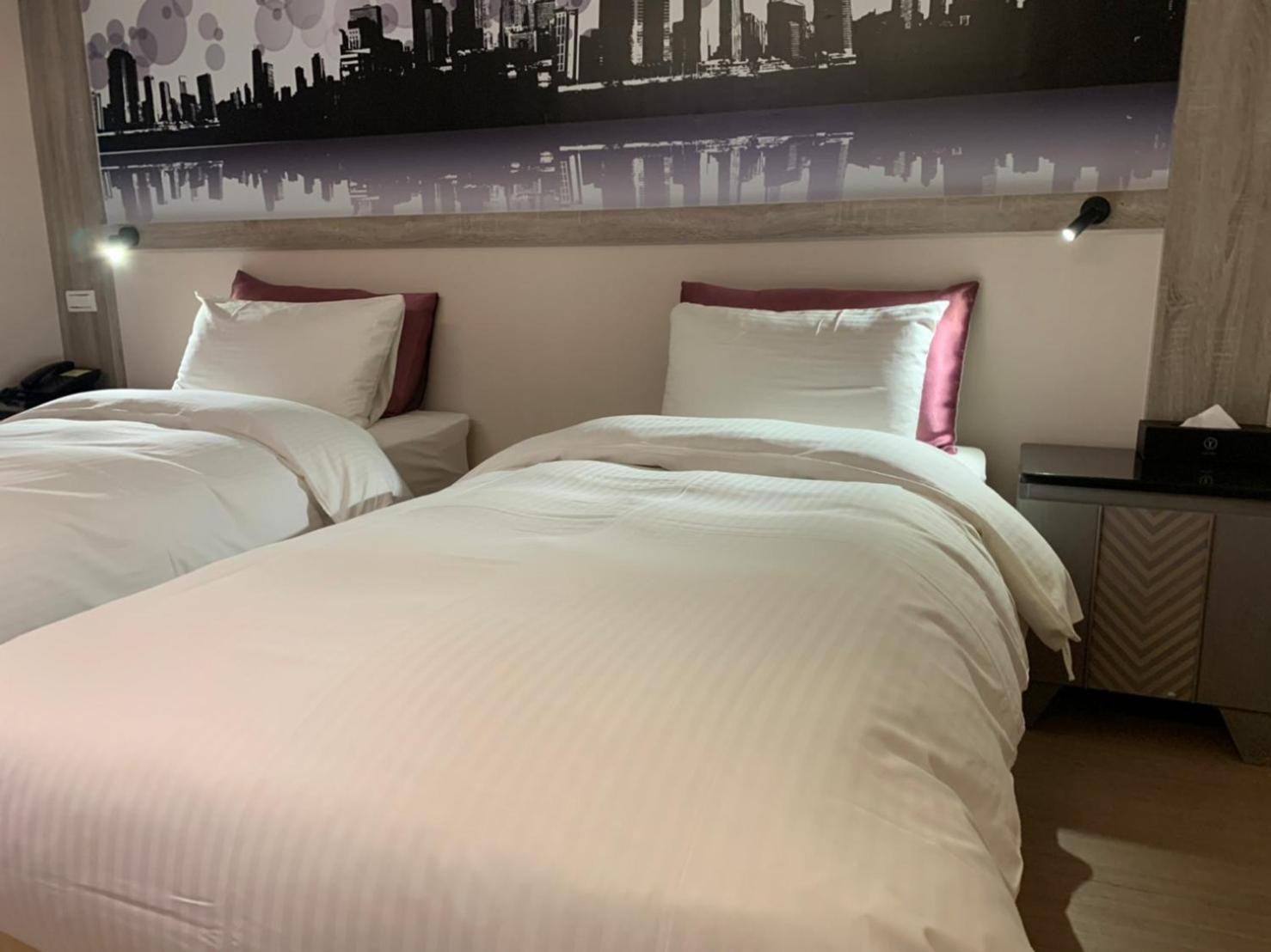 Yuhao Hotel - Hsinchu Branch Стая снимка