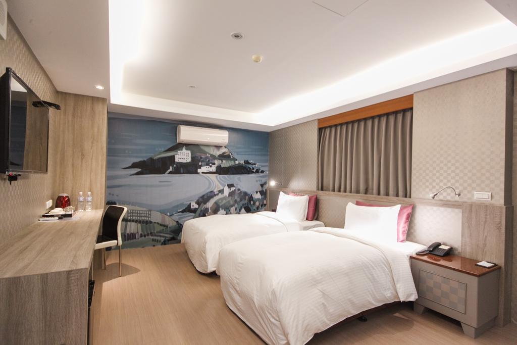 Yuhao Hotel - Hsinchu Branch Екстериор снимка