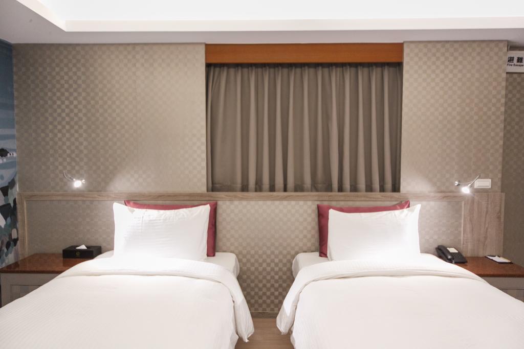 Yuhao Hotel - Hsinchu Branch Екстериор снимка