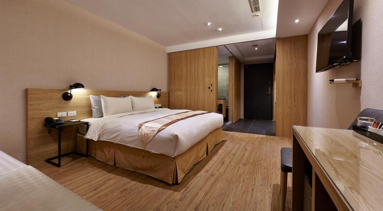 Yuhao Hotel - Hsinchu Branch Екстериор снимка